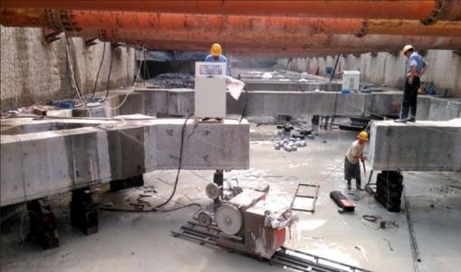 怎么拆除比较大的建筑物？