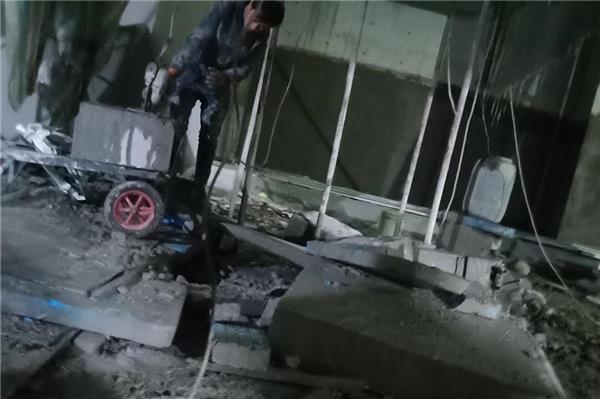 拆除比较大的建筑物，用混凝土静力切割的方法怎么操作呢？