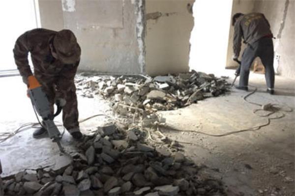 旧房拆除装修的费用大概是多少？
