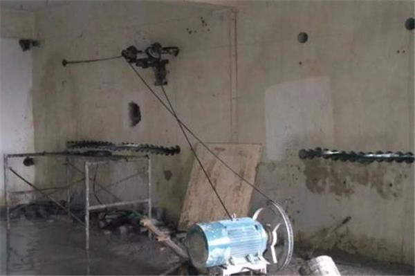 专业承揽墙体切割、楼板切割、建筑拆除工程。