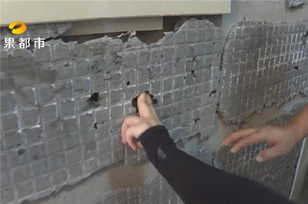 家装装修拆除怎么处理墙壁旧瓷砖？