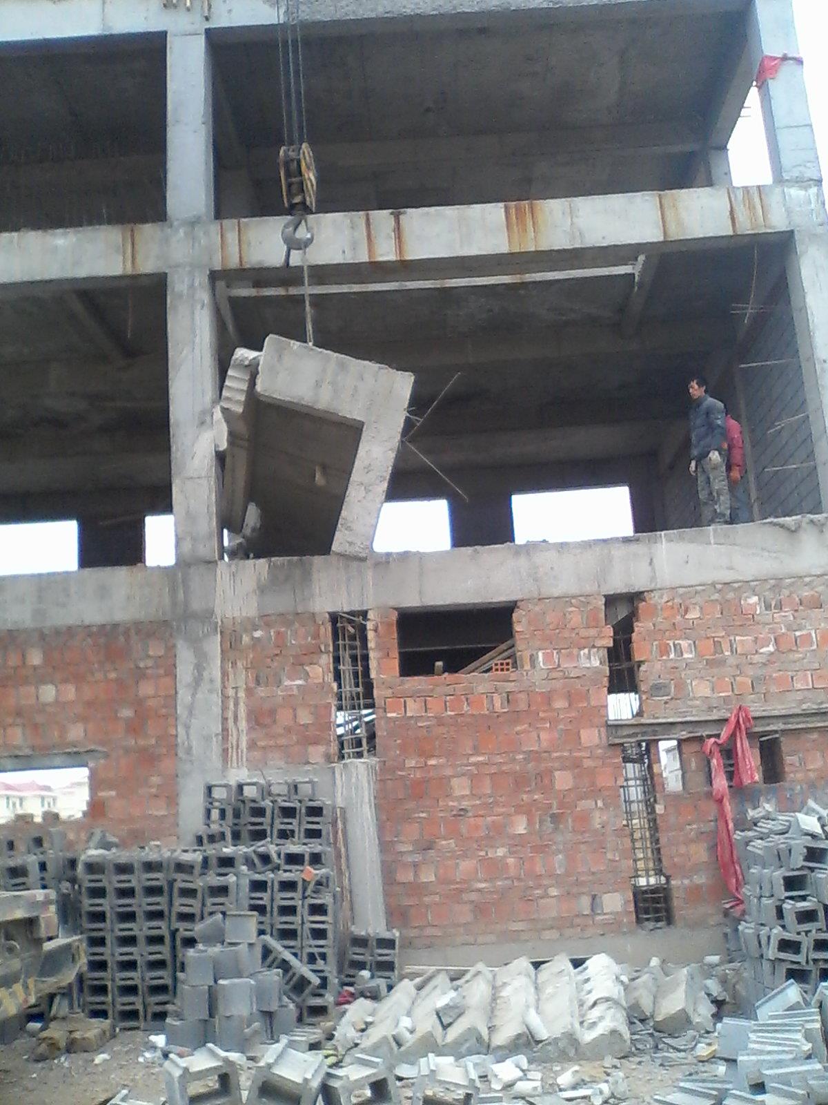 拆楼梯，拆除楼梯，混凝土拆除