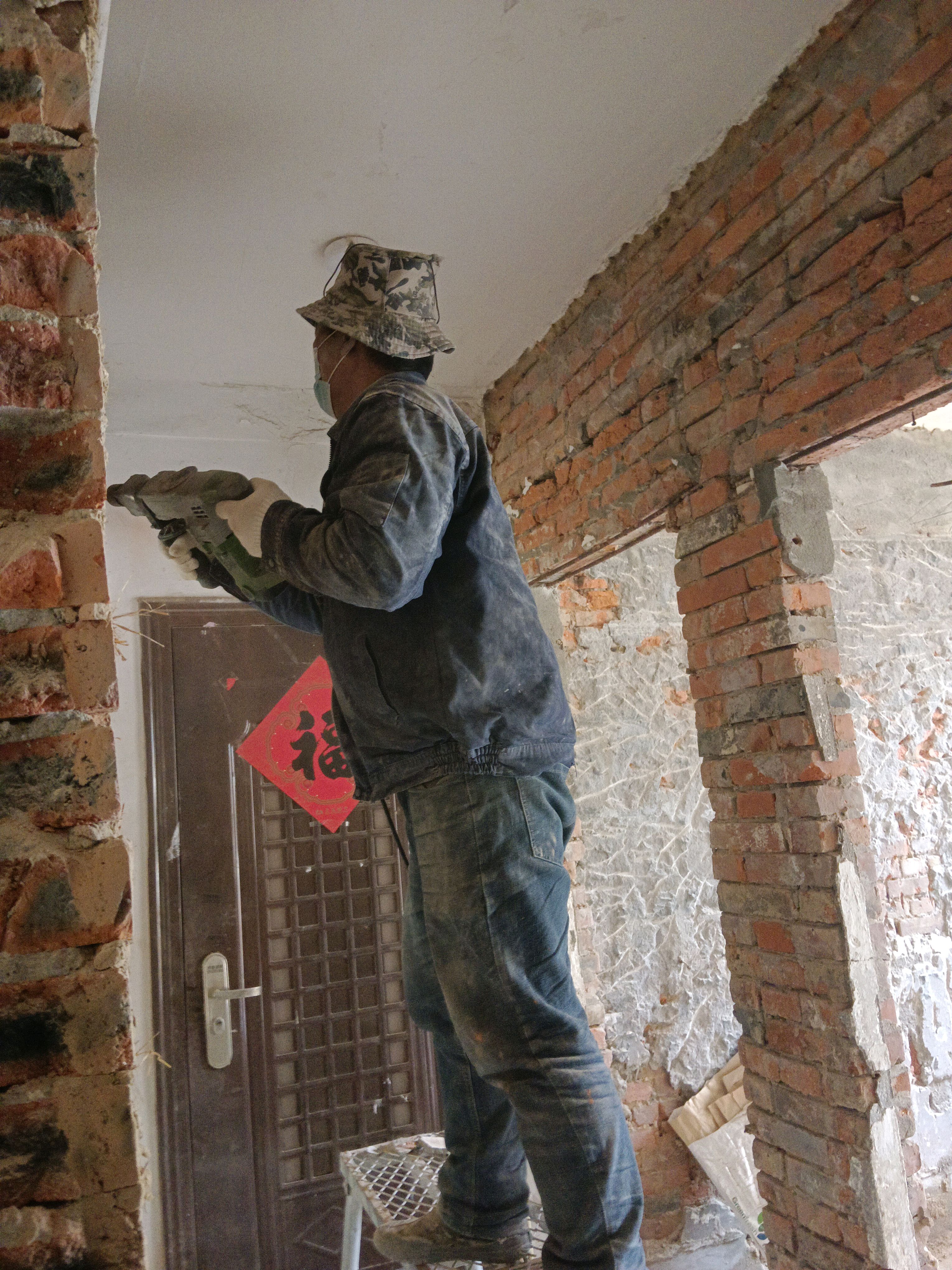 装修拆除，拆除墙砖，墙面拆除