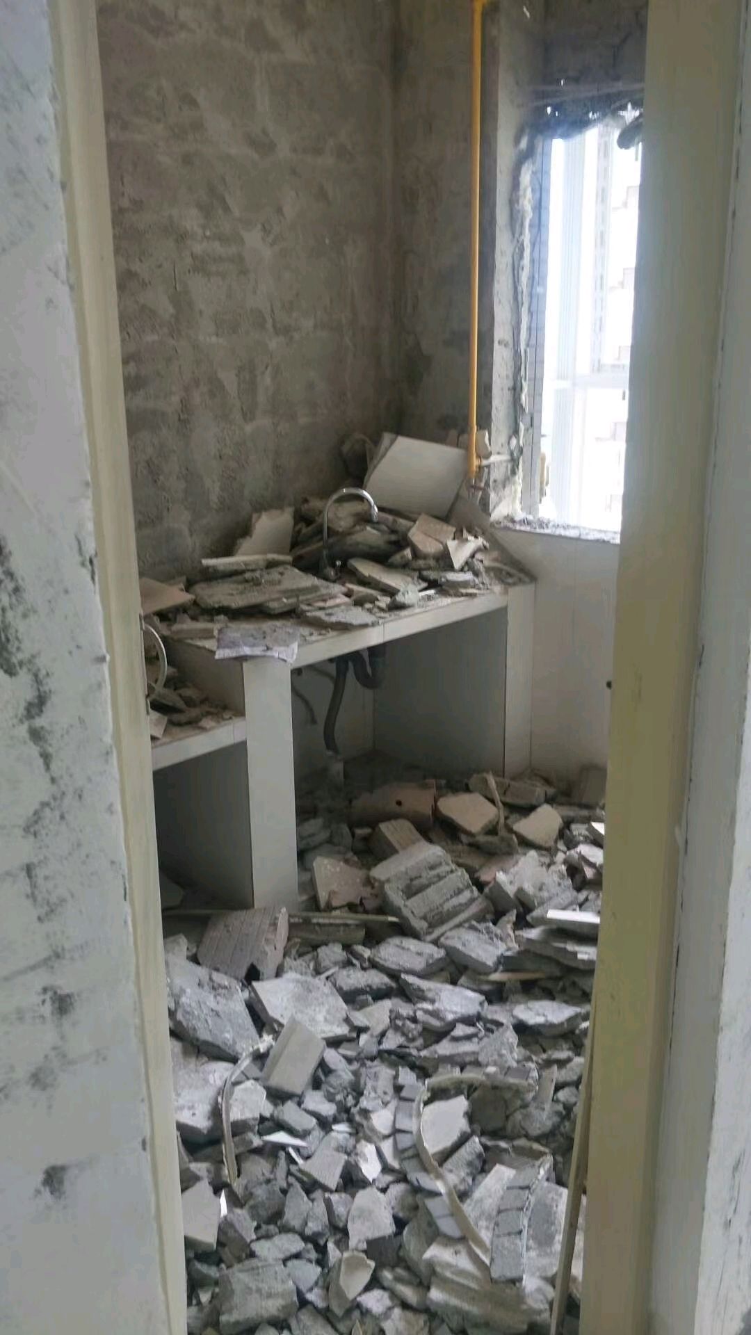 墙体拆除，拆墙，