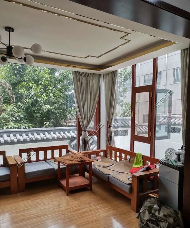 装修拆除改造工程，怎样把普通房子改造成别墅？